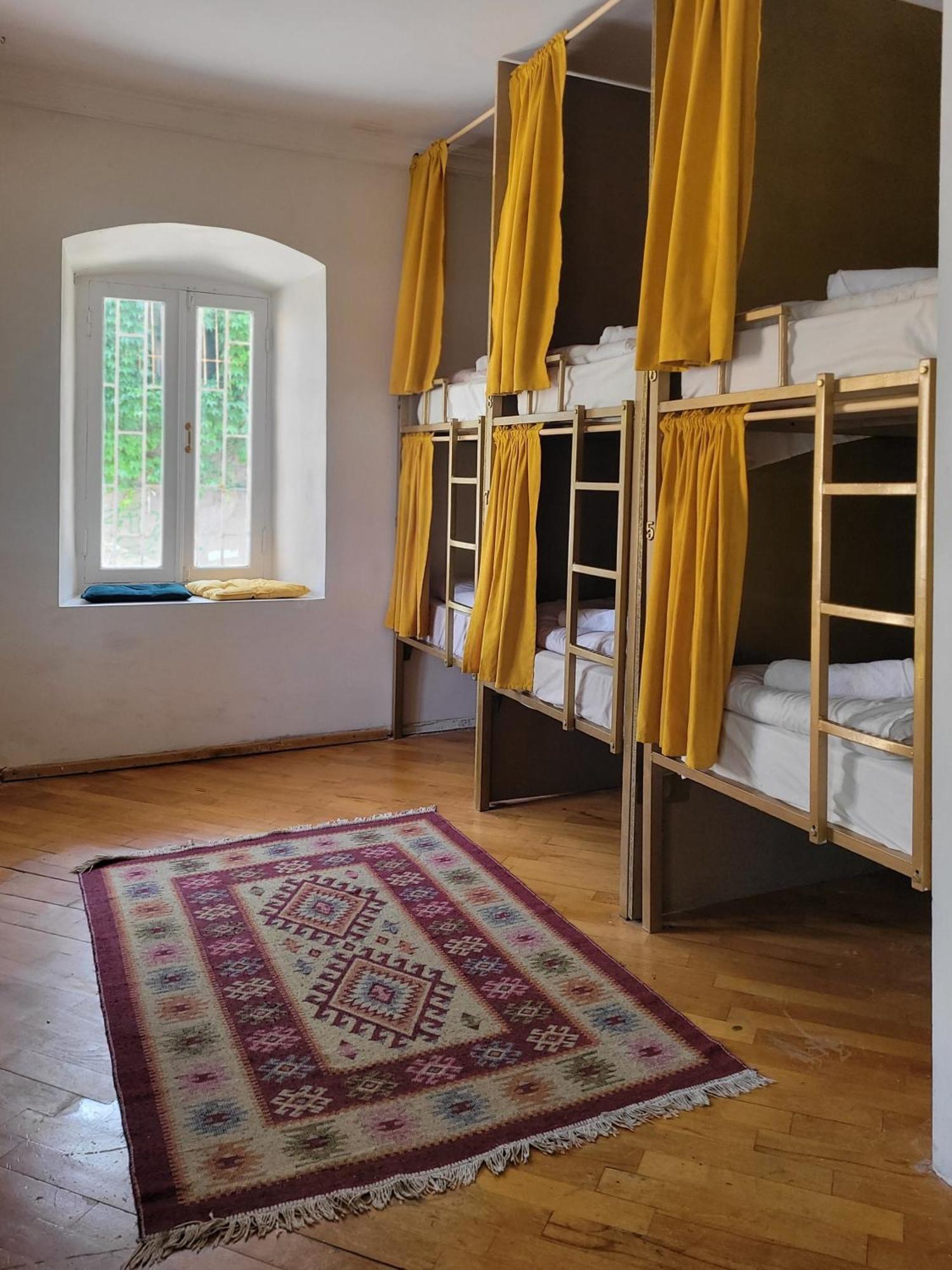 Friends Hostel Tbilisi Zewnętrze zdjęcie