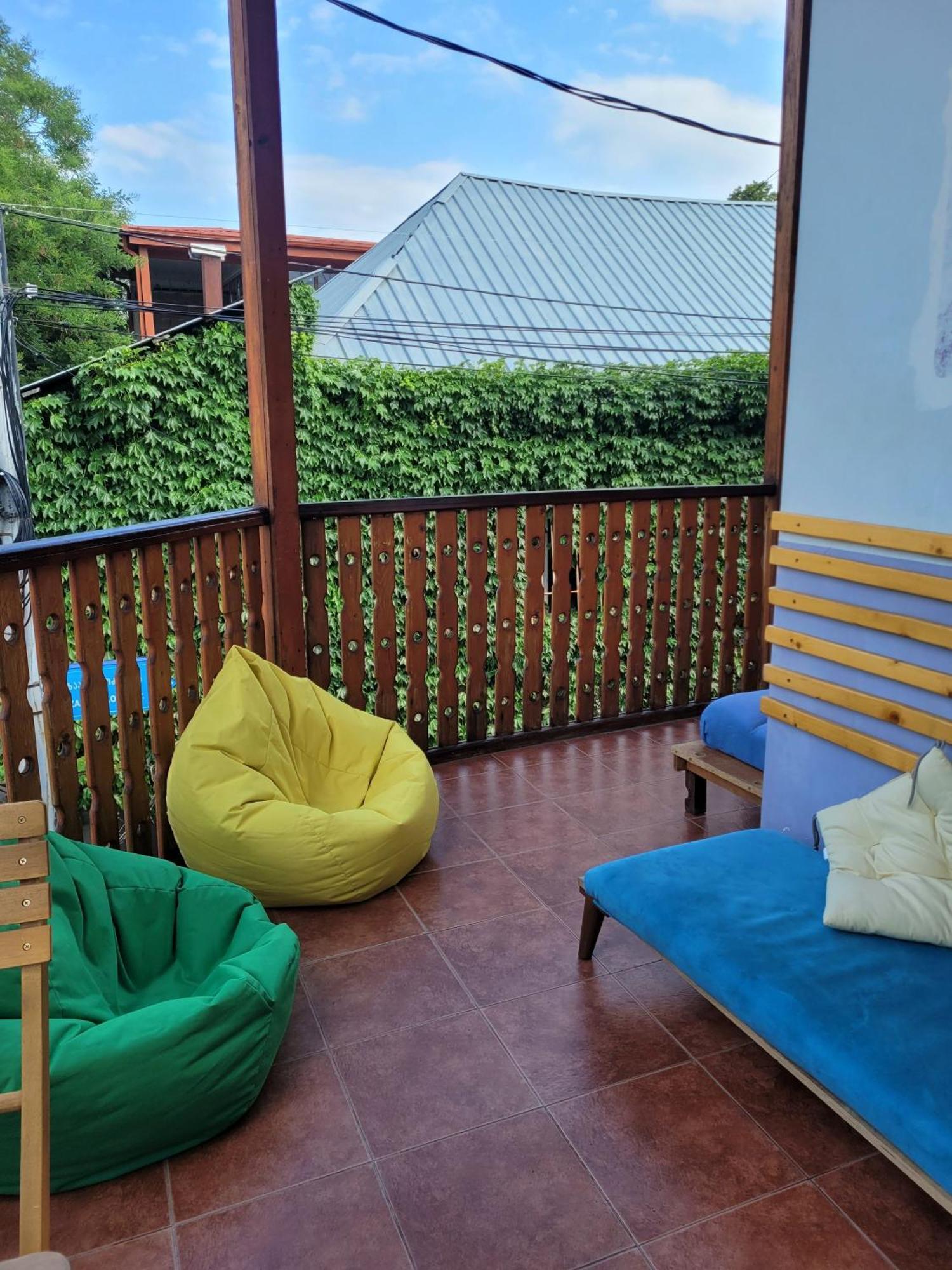 Friends Hostel Tbilisi Zewnętrze zdjęcie